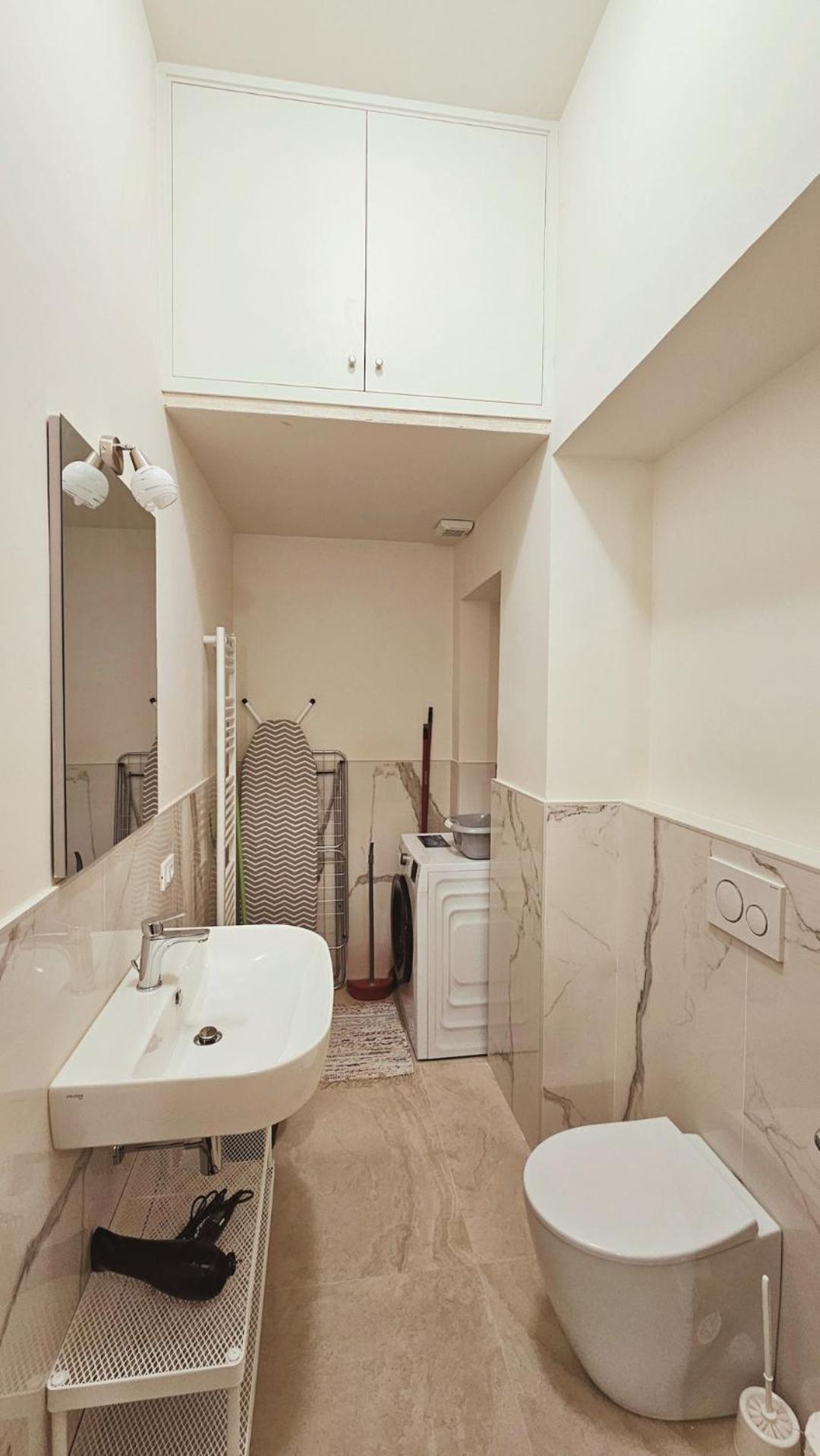 Apartment Eleganza E Convivialita In Centro, Vista Duomo Per Gruppi E Famiglie