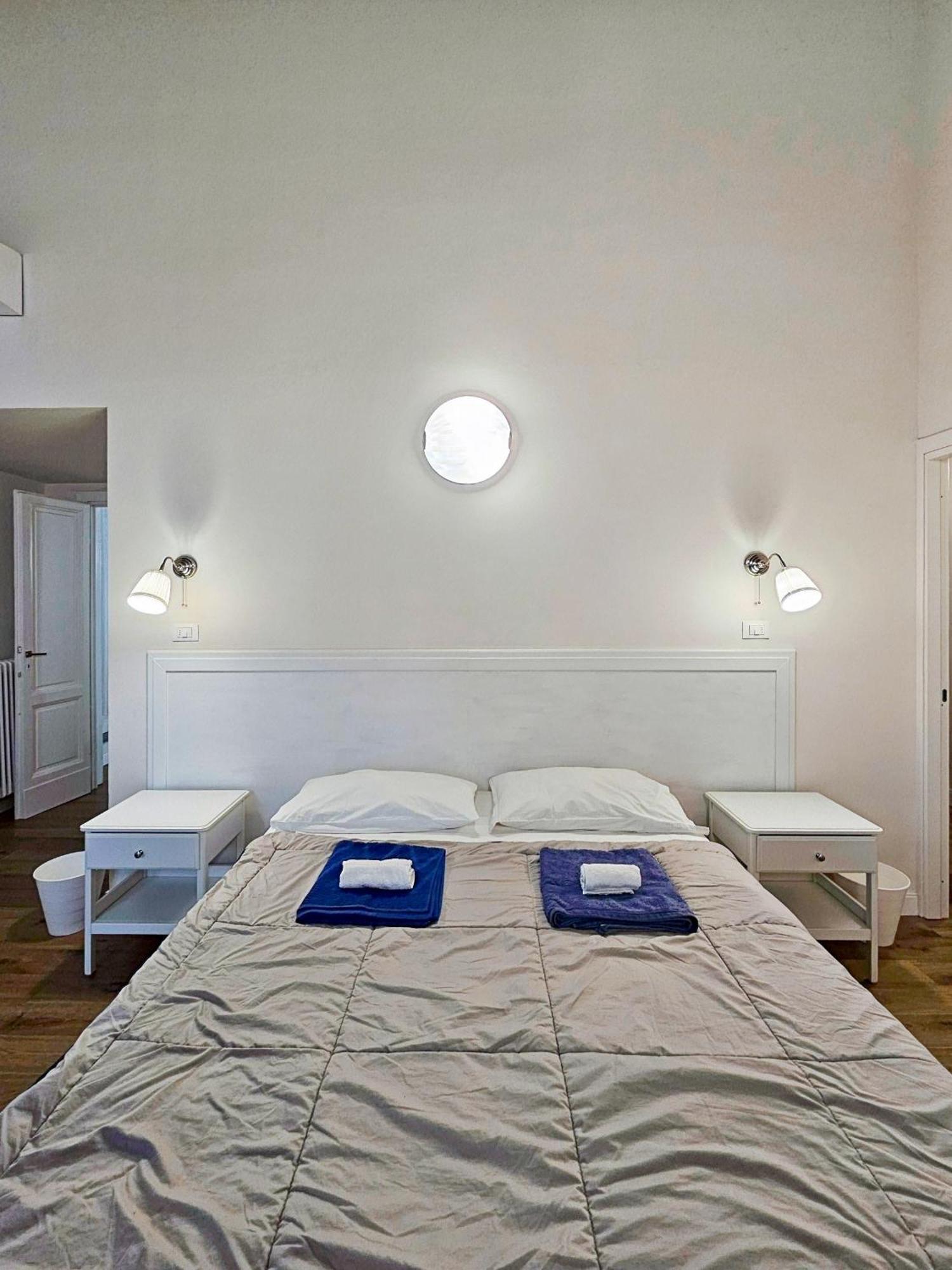 Apartment Eleganza E Convivialita In Centro, Vista Duomo Per Gruppi E Famiglie Florence